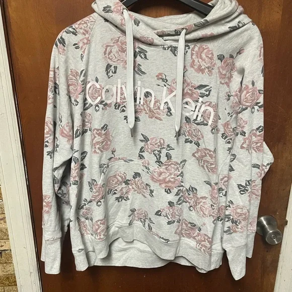 Calvin Klein Tops Calvin Klein Oversized Floral Gray Rose Hoodie Poshmark